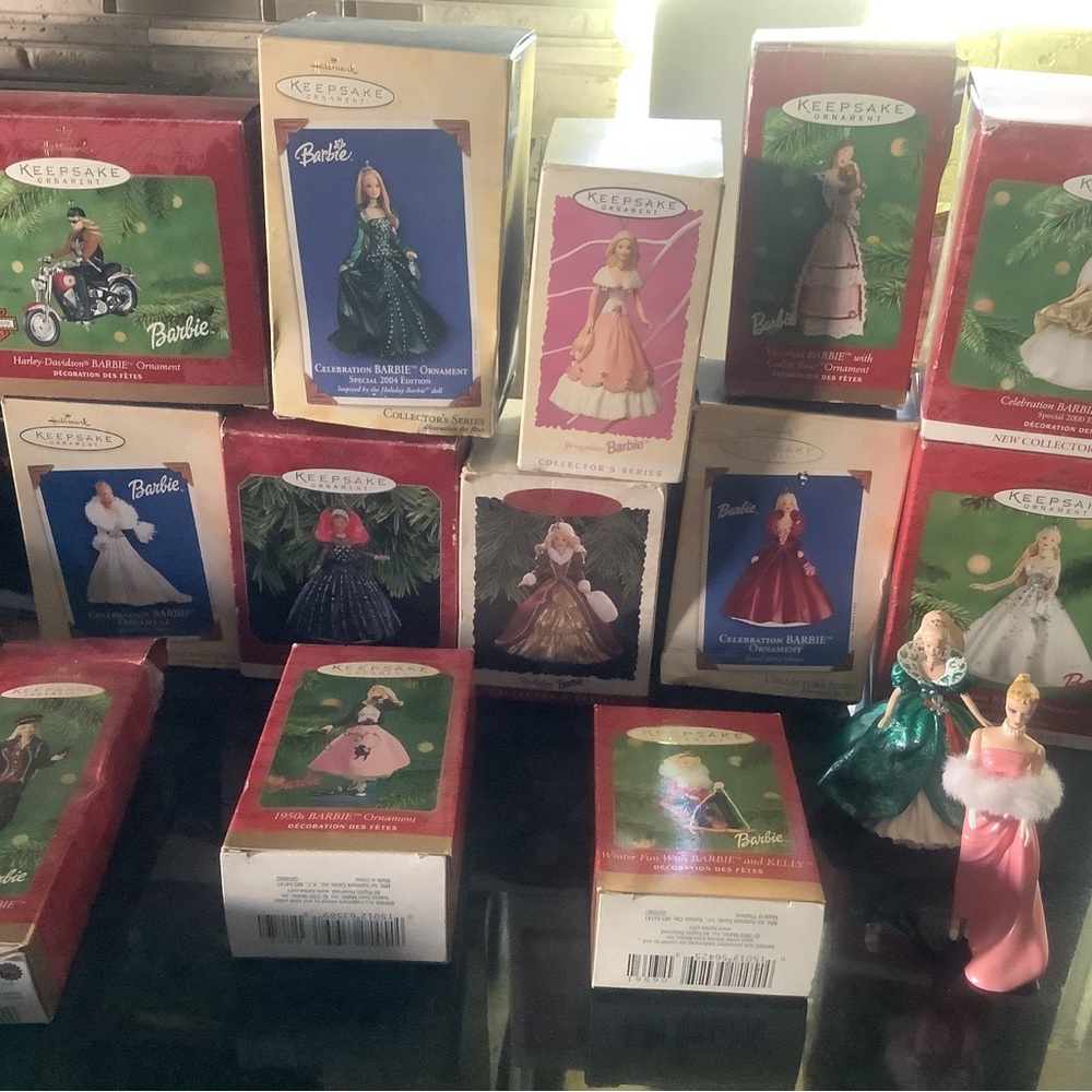 VINTAGE BARBIE ORNAMENT COLLECTION STARS FROM 1999 & And On 15 Pieces Mint
